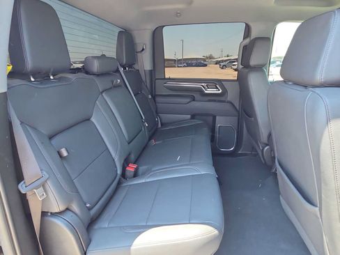 Used 2024 Chevrolet Silverado 2500 LTZ AWD/4WD image 17