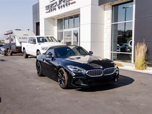 Used 2020 BMW Z4 sDrive30i w/ M Sport Package RWD image 37