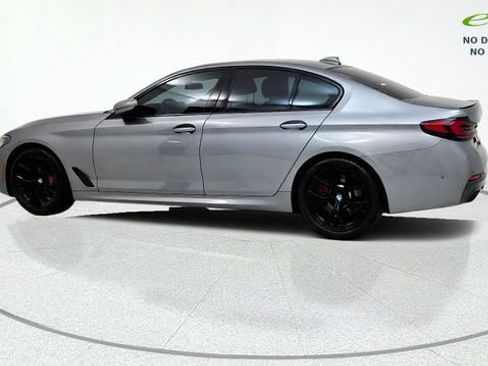 Used 2023 BMW 530i w/ Executive Package RWD image 5