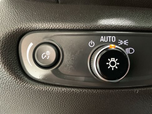 Used 2022 Chevrolet Blazer LT AWD/4WD image 30