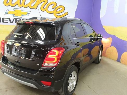Used 2020 Chevrolet Trax LT w/ Driver Confidence Package FWD image 8