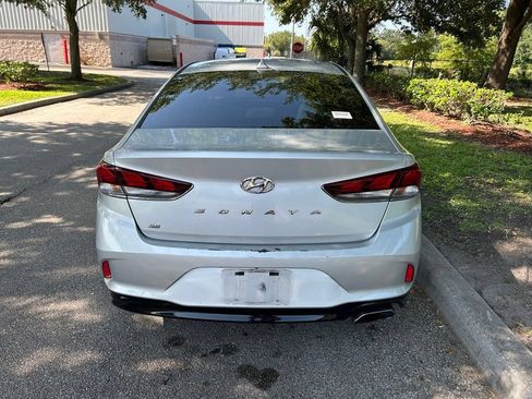 Used 2018 Hyundai Sonata SE FWD image 5