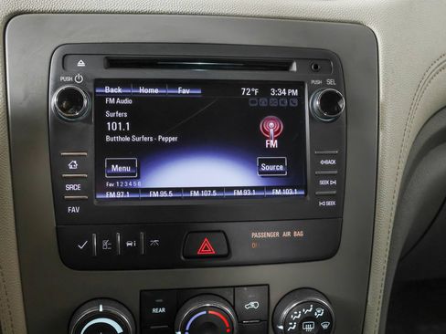Used 2017 Chevrolet Traverse LS FWD image 29
