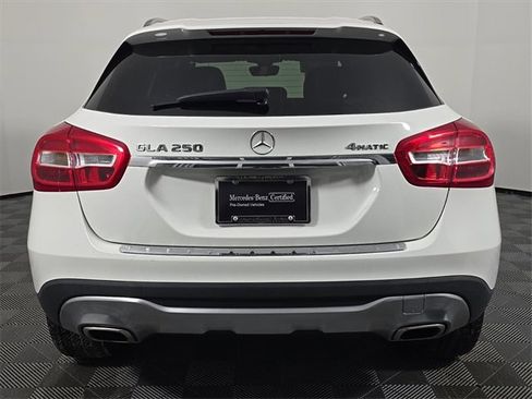 Certified 2020 Mercedes-Benz GLA 250 4MATIC image 6