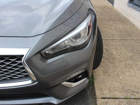 Used 2019 INFINITI Q50 Luxe w/ Essential Package (3.0T Luxe) image 3