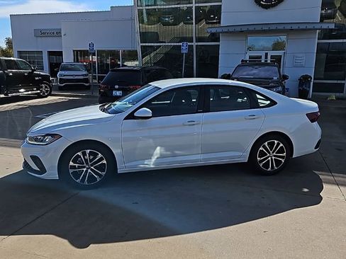 New 2026 Volkswagen Jetta Sport image 8