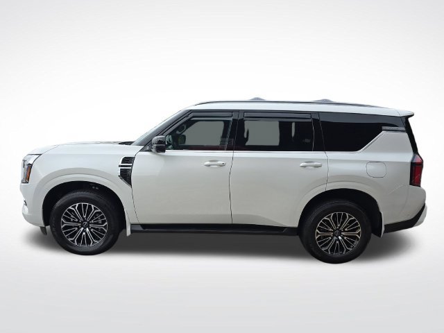 Used 2025 Nissan Armada SL AWD/4WD image 3