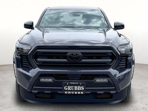 Used 2025 Toyota Tacoma SR5 RWD image 5