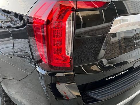 Used 2023 GMC Yukon XL Denali w/ Max Trailering Package image 40