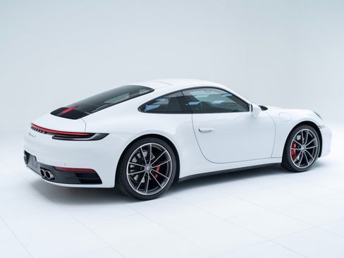 Certified 2023 Porsche 911 Carrera S image 9