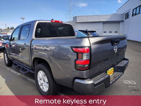 Used 2022 Nissan Frontier SV image 5