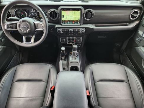 Used 2023 Jeep Wrangler Unlimited Sahara w/ Cold Weather Group AWD/4WD image 25