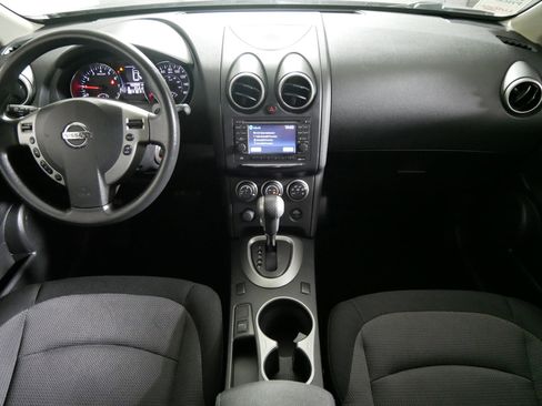 Used 2013 Nissan Rogue SV w/ Premium Pkg image 10