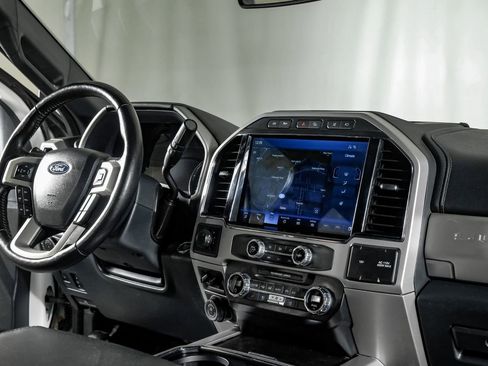 Used 2022 Ford F250 Lariat w/ Tremor Off-Road Package image 23