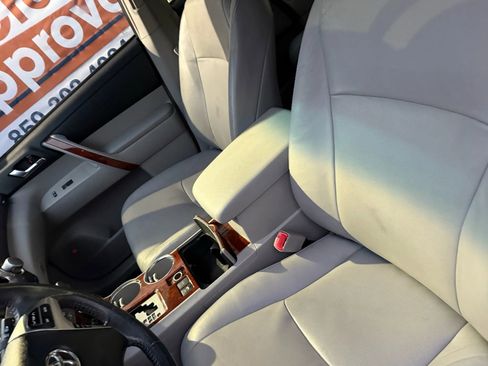 Used 2012 Toyota Highlander Limited image 13