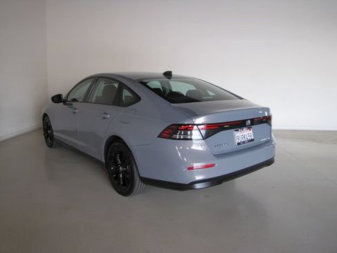 Certified 2025 Honda Accord SE image 23
