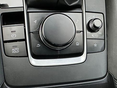 Used 2025 MAZDA CX-50 AWD 2.5 S w/ Premium Package image 18