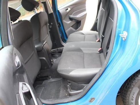 Used 2014 Ford Focus SE FWD image 9