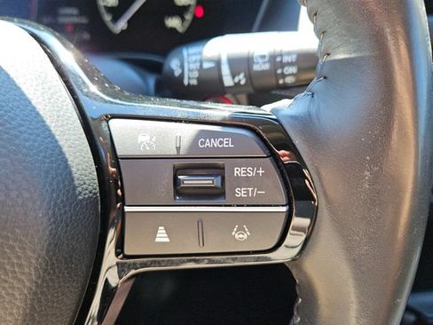 Used 2024 Honda HR-V EX-L image 13