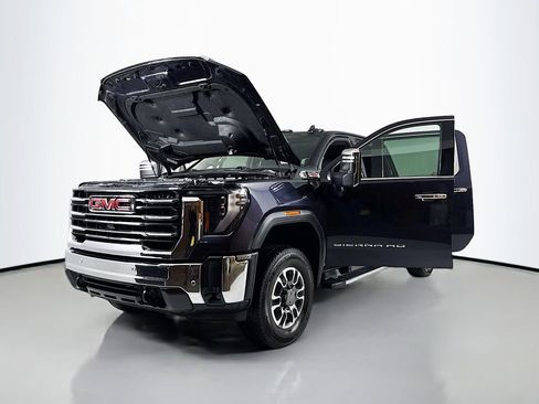 Used 2024 GMC Sierra 3500 SLT w/ SLT Convenience Package AWD/4WD image 20