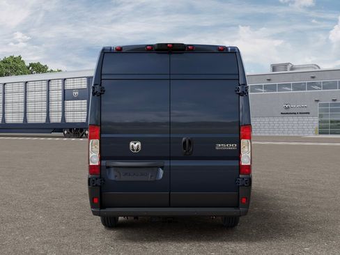 New 2026 RAM ProMaster 3500 w/ Crew Van Package FWD image 7