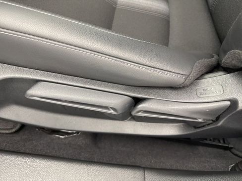 Used 2024 Honda Civic Sport image 19