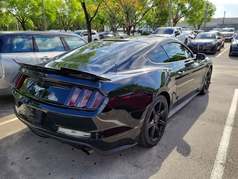 Used 2016 Ford Mustang Premium RWD image 6