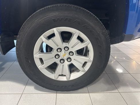 Used 2019 Chevrolet Colorado LT w/ LT Convenience Package AWD/4WD image 12