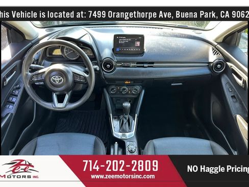 Used 2019 Toyota Yaris LE image 17