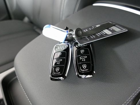 New 2026 Audi Q8 Premium Plus image 11