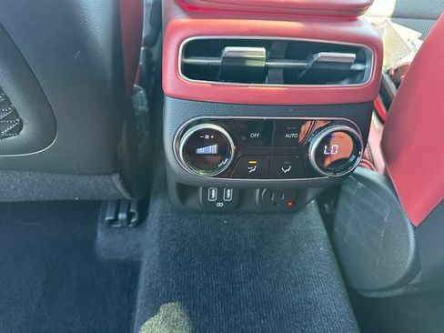 Used 2023 Genesis GV70 2.5T w/ Sport Prestige Package AWD/4WD image 19
