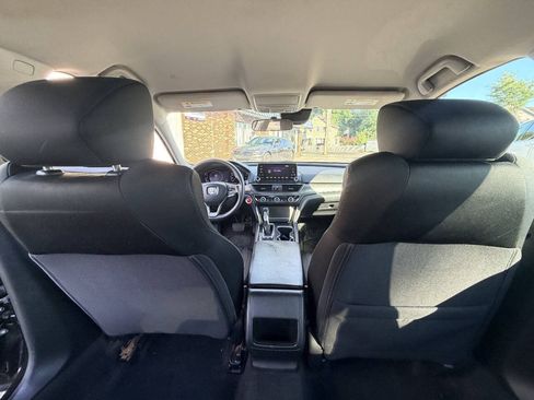 Used 2018 Honda Accord LX image 47
