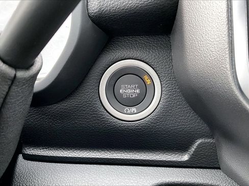 New 2026 RAM 2500 Big Horn AWD/4WD image 17
