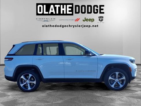 Used 2023 Jeep Grand Cherokee 4xe w/ Luxury Tech Group II image 33