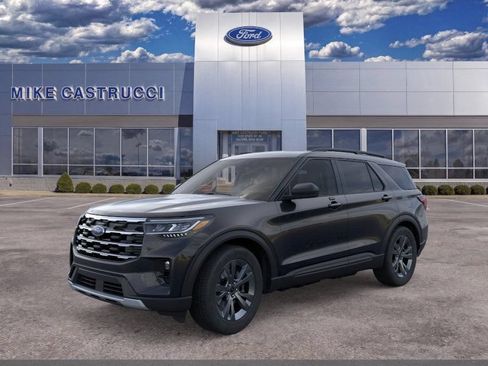 New 2026 Ford Explorer Active w/ Active Comfort Package AWD/4WD image 1