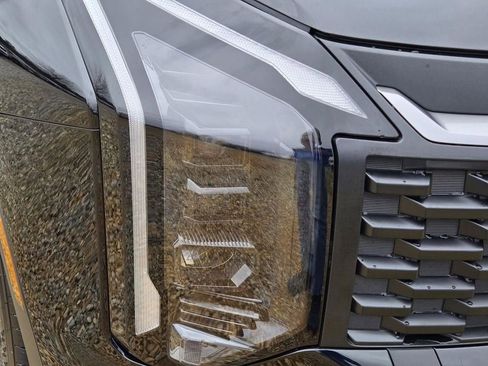 New 2026 Kia Sportage LX image 4