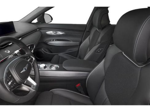 Used 2025 Genesis GV70 3.5T Sport image 11