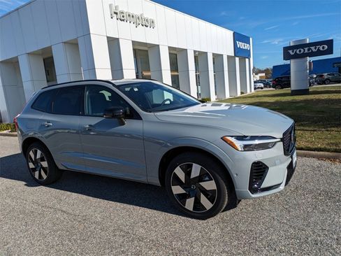 New 2024 Volvo XC60 T8 Plus w/ Protection Package Premier image 2