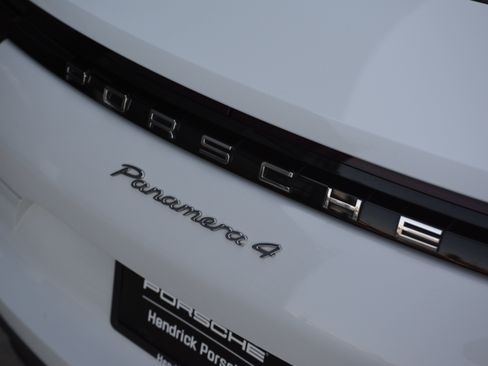 Certified 2018 Porsche Panamera 4 AWD/4WD image 35
