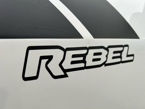 Used 2017 RAM 1500 Rebel w/ Luxury Group AWD/4WD image 9
