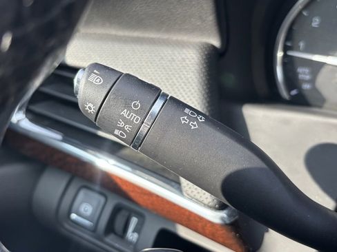 Used 2018 Cadillac CT6 3.6 AWD image 22