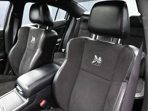 Used 2022 Dodge Charger Scat Pack RWD image 13