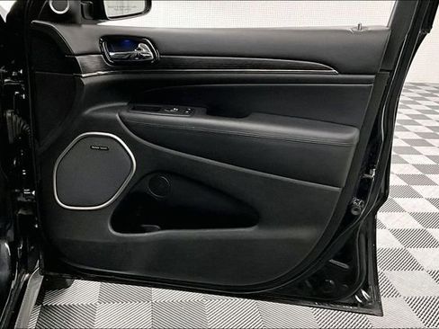 Used 2020 Jeep Grand Cherokee High Altitude image 21