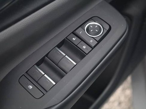 Certified 2024 Toyota Prius XLE AWD/4WD image 10