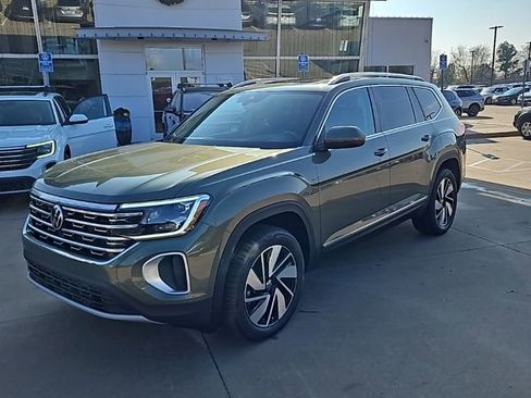 New 2026 Volkswagen Atlas SEL image 1