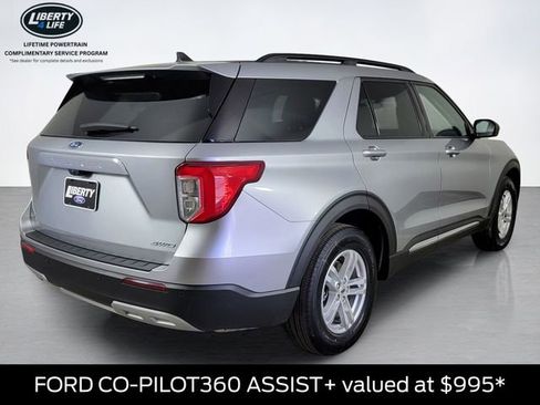 Certified 2024 Ford Explorer XLT w/ Equipment Group 202A AWD/4WD image 3