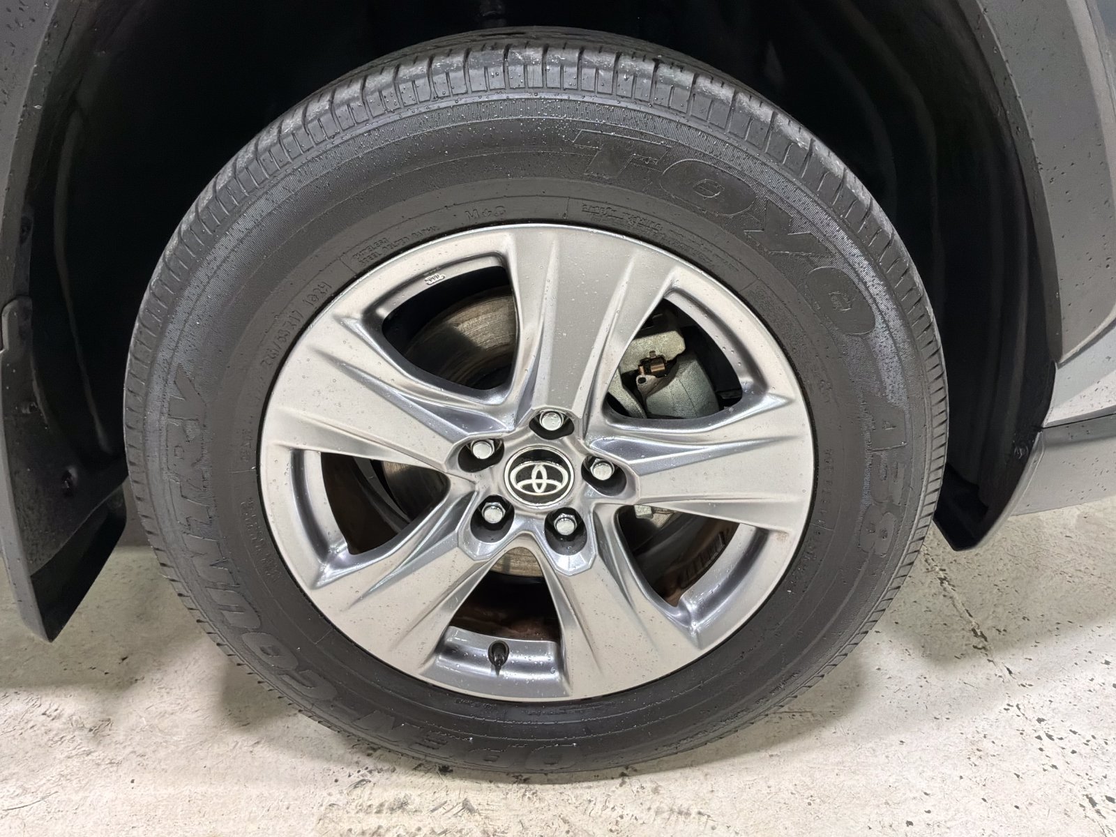 Used 2025 Toyota RAV4 LE AWD/4WD image 11