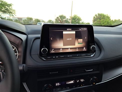 New 2026 Nissan Rogue SV image 8