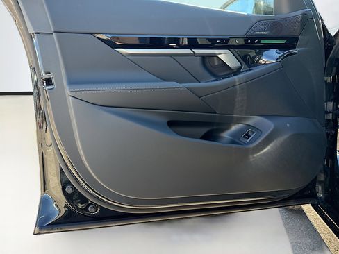 New 2026 BMW 530i w/ M Sport Package image 22