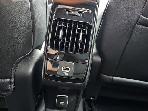 Used 2024 Jeep Compass Latitude AWD/4WD image 25